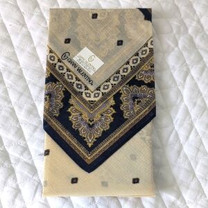 Ganni Valentino ‎ Beige and Navy Scarf